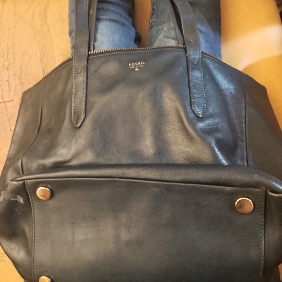 Fossil Large Sydney Tote - Picture 8 of 11